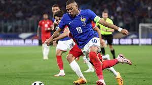 伯恩茅斯欲留塞梅约至赛季末，英超五强关注其解约条款